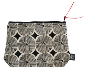 Make Up Bag - Black Design Team Xhosana L